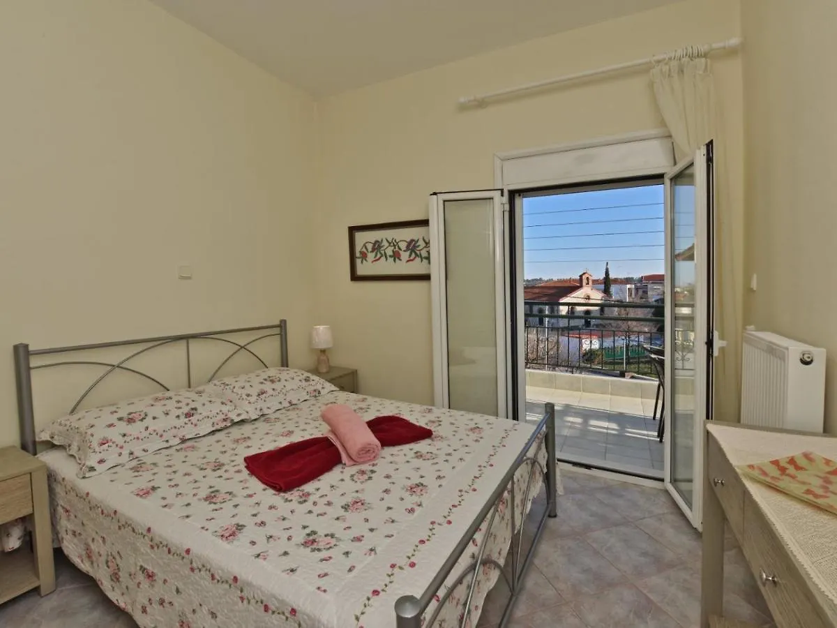 Tatil Evi Sun Flower By Travelpro Services Nea Fokea Halkidiki Villa Yunanistan